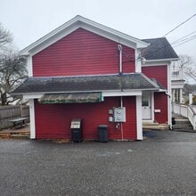 40 Townsend Ave, Unit 40 B in Boothbay Harbor, ME - Foto de edificio - Building Photo
