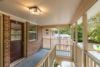 2211 Morehead Ave in Durham, NC - Building Photo - Building Photo