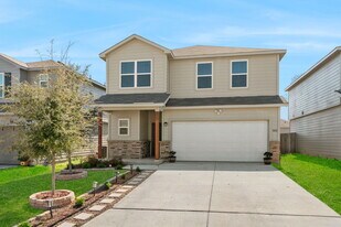 3452 Redbud Grv in San Antonio, TX - Building Photo