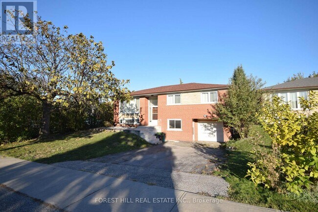 property at 27 Manadon Dr