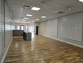 710 S Main St in Springfield, TN - Building Photo - Building Photo