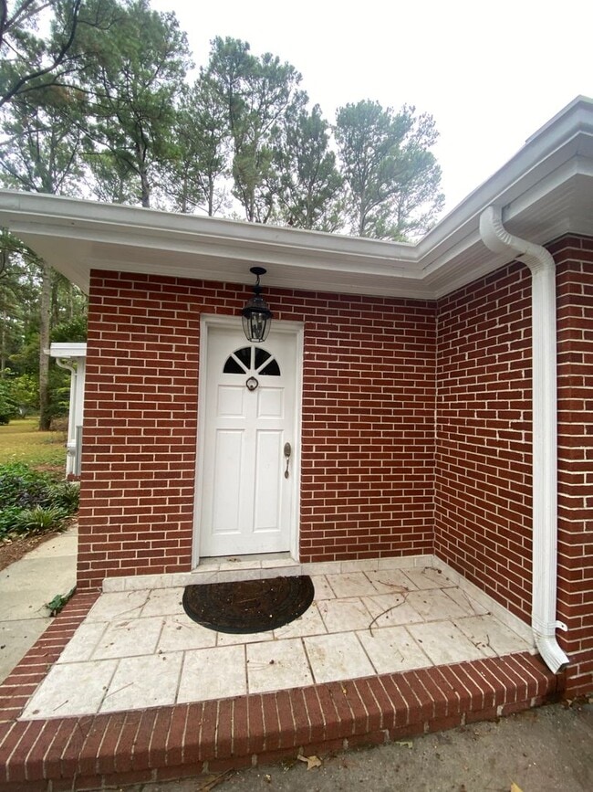 804 Madam Moores Ln in New Bern, NC - Building Photo - Building Photo