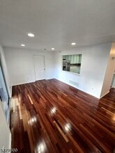 4605 Birchwood Ct in North Brunswick, NJ - Building Photo - Building Photo