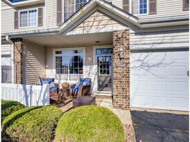 3515 Cherry Ln in Woodbury, MN - Building Photo