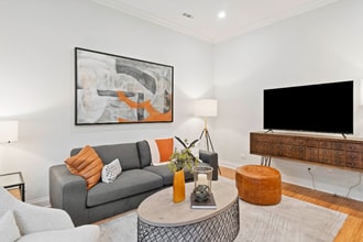 1039 W Rundell Pl in Chicago, IL - Building Photo - Building Photo