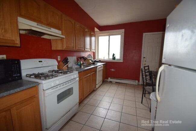 22 Wadsworth St in Boston, MA - Building Photo - Building Photo
