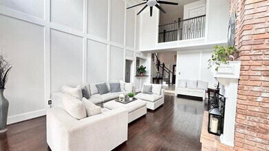 1035 Flagmore Dr in Katy, TX - Building Photo - Building Photo