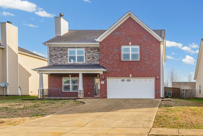 1215 Snowball Ln in Clarksville, TN - Building Photo - Building Photo