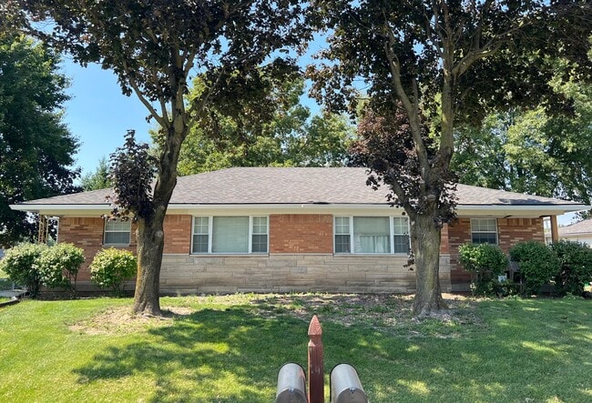 3662 Diane Ln, Unit 3662