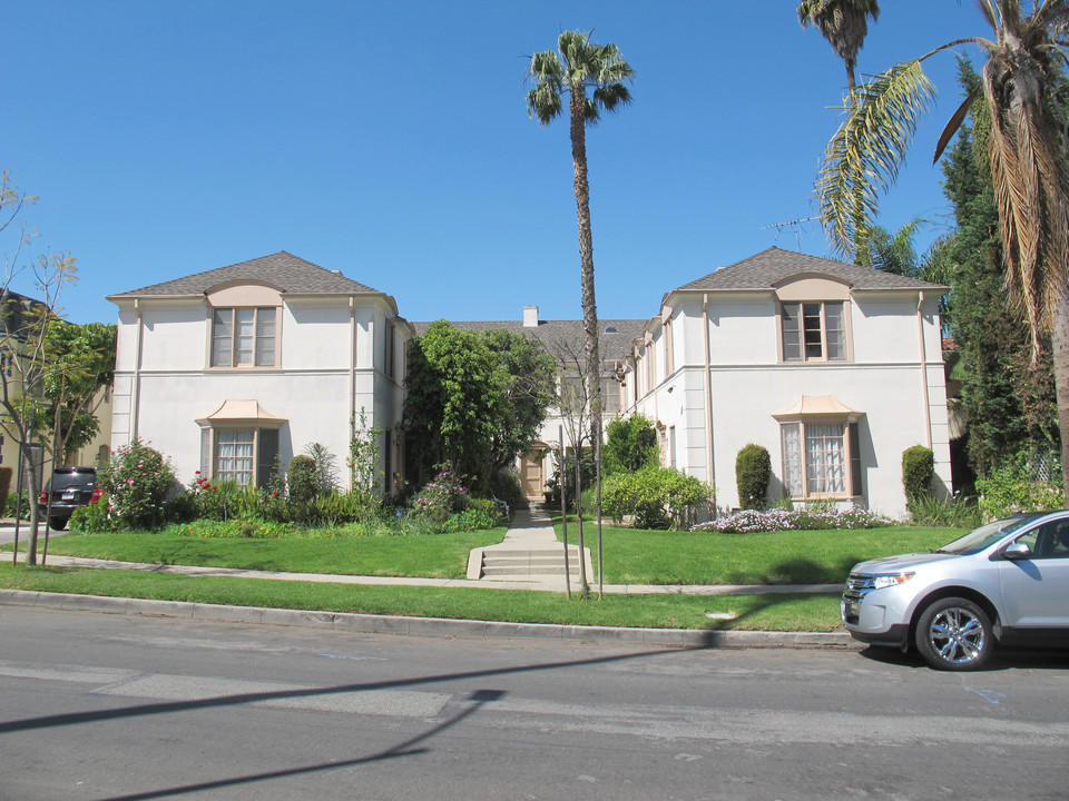 1209 S Ogden Dr in Los Angeles, CA - Foto de edificio