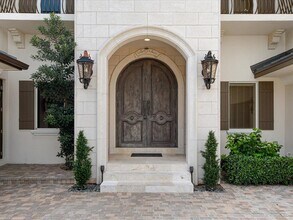 3030 NE 45th St in Fort Lauderdale, FL - Building Photo - Building Photo