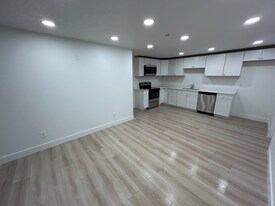 2081 N 4100 W in Lehi, UT - Building Photo