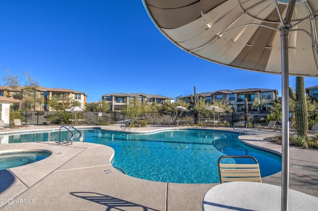5100 E Rancho Paloma Dr-Unit -2072 in Cave Creek, AZ - Building Photo - Building Photo