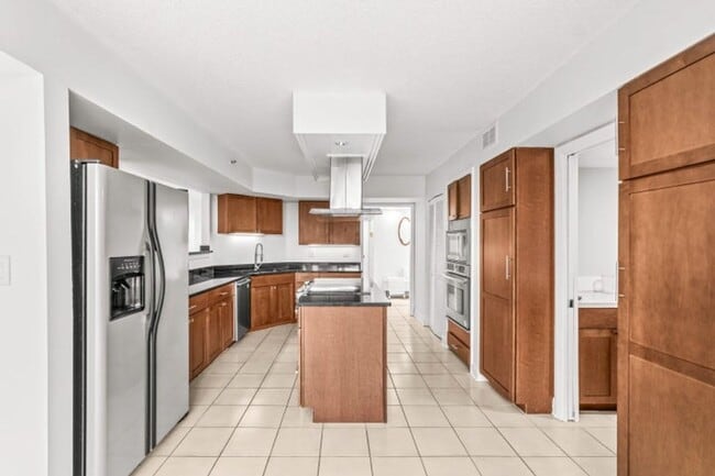 7201 Promenade Dr in Boca Raton, FL - Building Photo - Building Photo