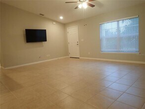 11200 Chalet Ave in Englewood, FL - Building Photo - Building Photo