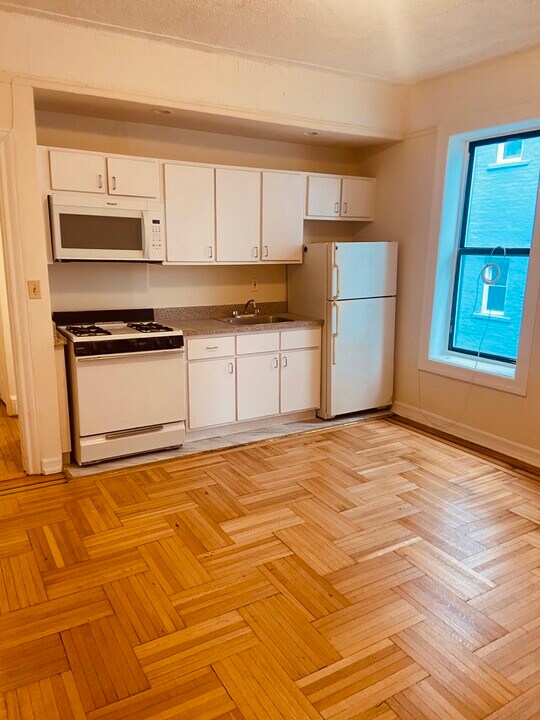 542 85th St in Brooklyn, NY - Building Photo