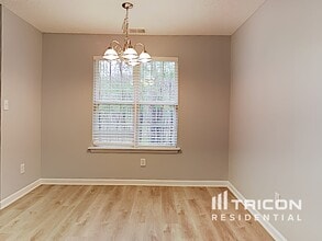 1090 Augusta Woods Dr in Douglasville, GA - Building Photo - Building Photo