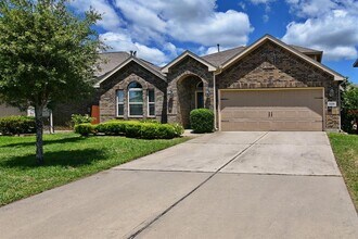 2229 Maple Point Dr N in Conroe, TX - Building Photo - Building Photo