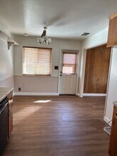 749 E Wrenwood Ln in Fresno, CA - Building Photo - Building Photo