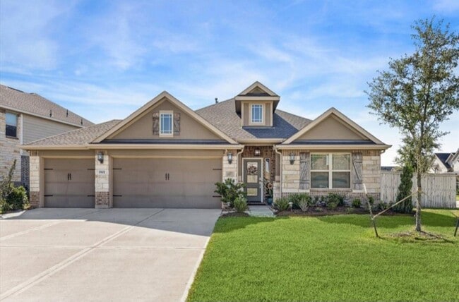 property at 1902 Village Orchard Ln