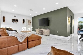 6540 Park St, Unit ID1372331P in Hollywood, FL - Building Photo - Building Photo