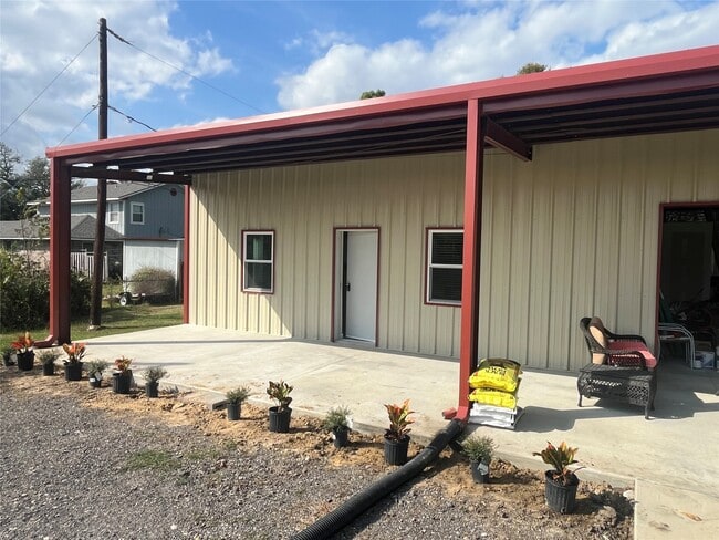316 E A St in La Porte, TX - Building Photo - Building Photo