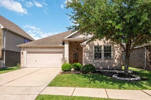21211 Mandarin Glen Cir in Spring, TX - Building Photo