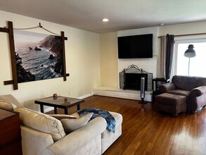 15447 Wilmaglen Dr in Whittier, CA - Foto de edificio - Building Photo