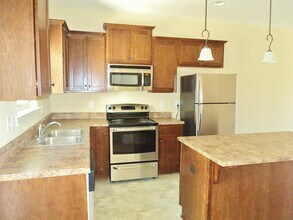2564 Ridgemont Dr in Birmingham, AL - Building Photo - Building Photo