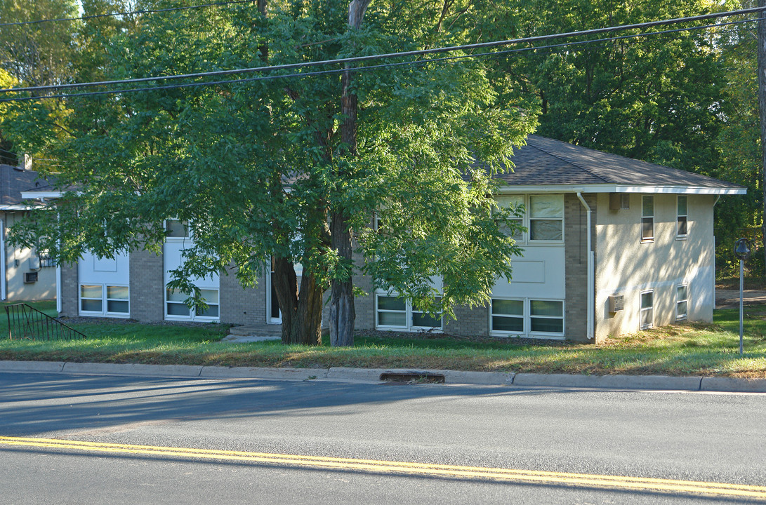 1311 Greeley St S in Stillwater, MN - Building Photo