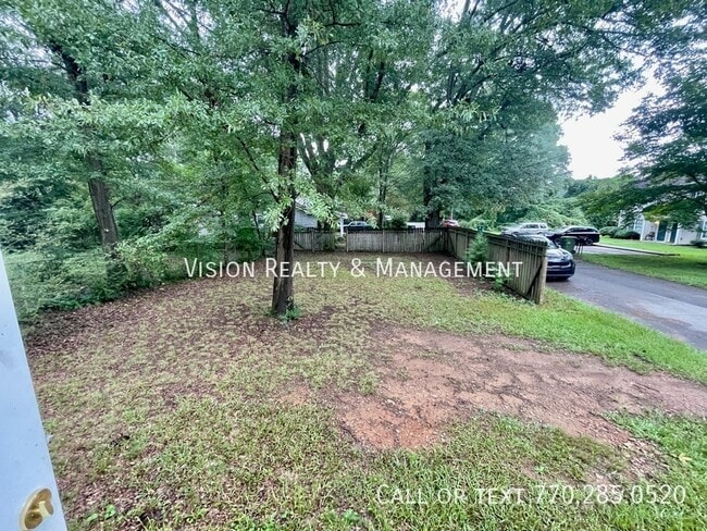 314 Clifton Terrace in Carrollton, GA - Building Photo - Building Photo