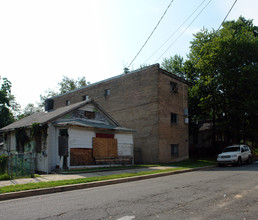 1221 47th Pl NE in Washington, DC - Building Photo - Building Photo