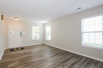 7148 Kimble Dr in Indianapolis, IN - Building Photo - Building Photo