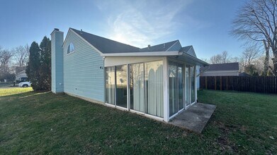 3905 Handley Ave in Louisville, KY - Foto de edificio - Building Photo