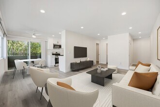 5409 Radford Ave, Unit Unit 07 in Los Angeles, CA - Foto de edificio - Building Photo