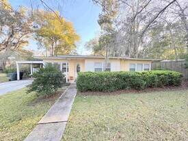1307 Circle Dr in Tallahassee, FL - Building Photo