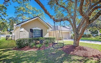 701 Lake Stone Cir in Palm Valley, FL - Building Photo - Building Photo