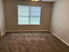 1768 Carrington Dr in Griffin, GA - Foto de edificio - Building Photo