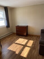 115-115 Bayview Dr in Summerside, PE - Building Photo