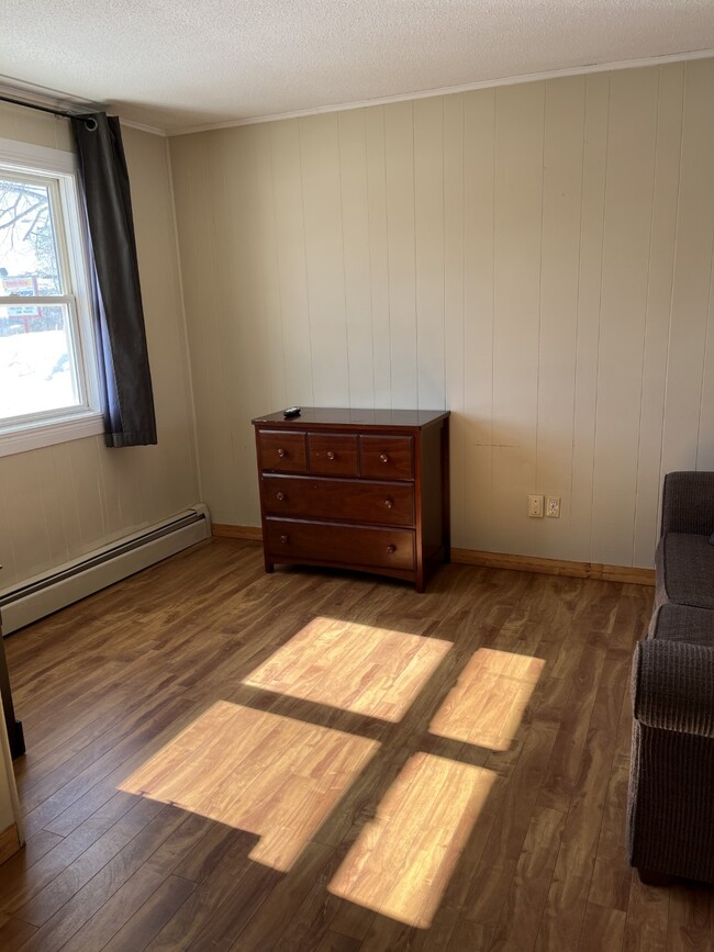 property at 115-115 Bayview Dr
