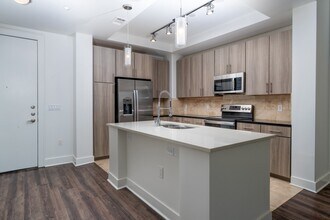 Acoma in Denver, CO - Foto de edificio - Building Photo