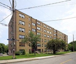4075 Old Dundas St in Toronto, ON - Building Photo