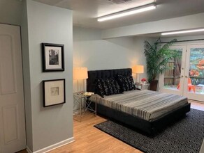 840 Regal Path Ln in Decatur, GA - Building Photo - Building Photo