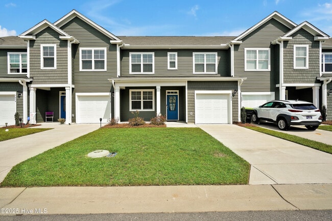 7606 Knightbell Cir in Leland, NC - Building Photo - Building Photo