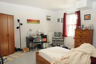 4434 Baker St in Philadelphia, PA - Building Photo - Building Photo