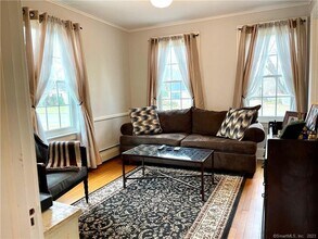 43 Neck Rd in Madison, CT - Building Photo - Building Photo