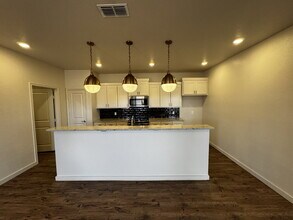 10917 Abbeville Ave in Lubbock, TX - Building Photo - Building Photo