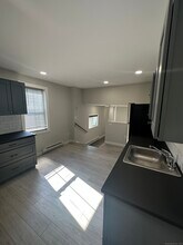 16 Elm St in Simsbury, CT - Building Photo - Building Photo