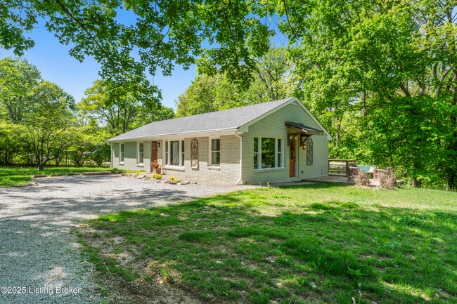 7501 Highway 22 in Crestwood, KY - Building Photo - Building Photo