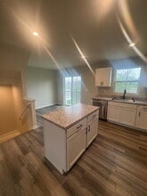 107 Williams St in Strasburg, VA - Building Photo - Building Photo